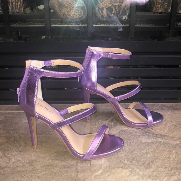 Express Shoes - Express Metallic Heeled Sandals